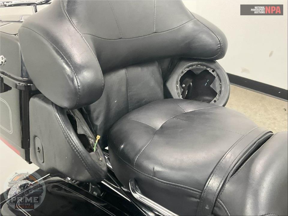 2006 Harley-Davidson FLHTCUI ULTRA CLASSIC ELECTRA GLIDE — фото 34