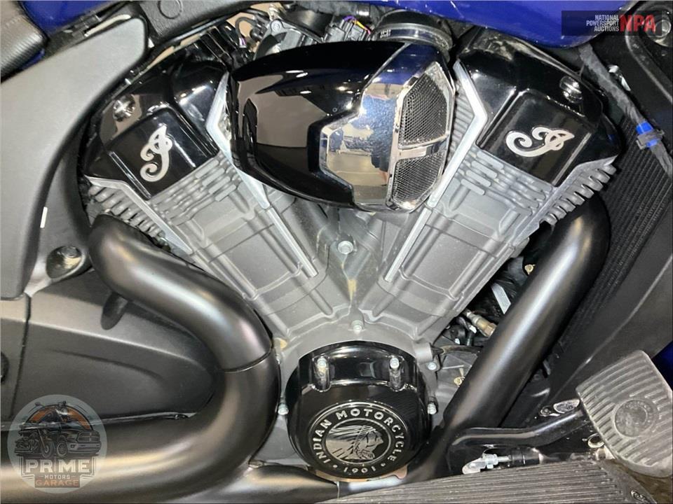 2025 Indian Motorcycle CHALLENGER DARK HORSE WITH 112 — фото 6