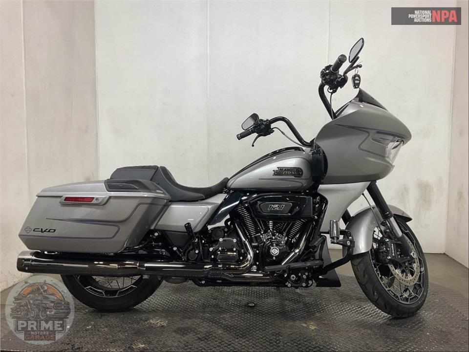 2023 Harley-Davidson FLTRXSE CVO ROAD GLIDE — фото 1