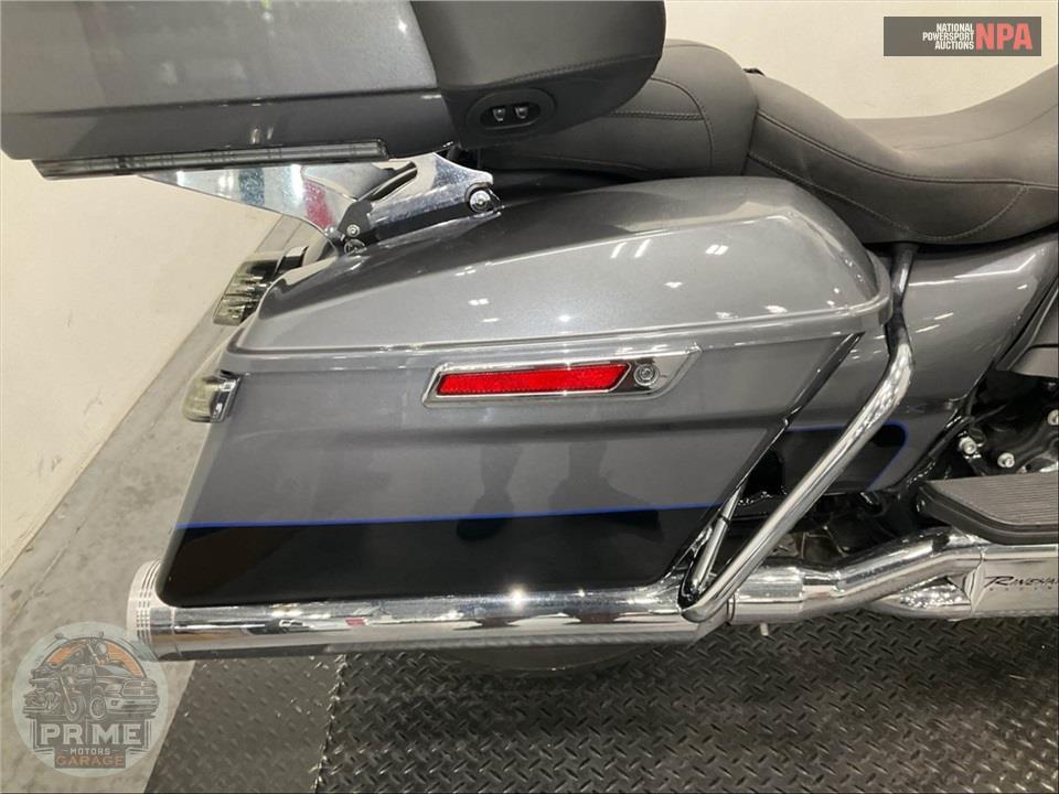 2022 Harley-Davidson FLTRK ROAD GLIDE LIMITED — фото 18
