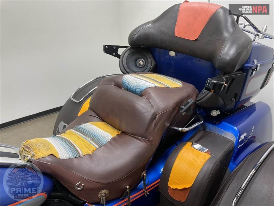 2010 Harley-Davidson FLHTCUTG TRIGLIDE ULTRA CLASSIC — фото 45
