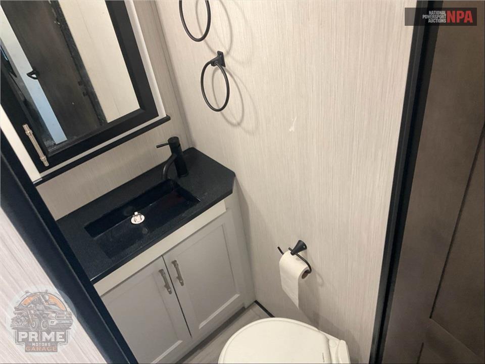 2024 Cedar Creek M-380MUD - FIFTH WHEEL SERIES — фото 19