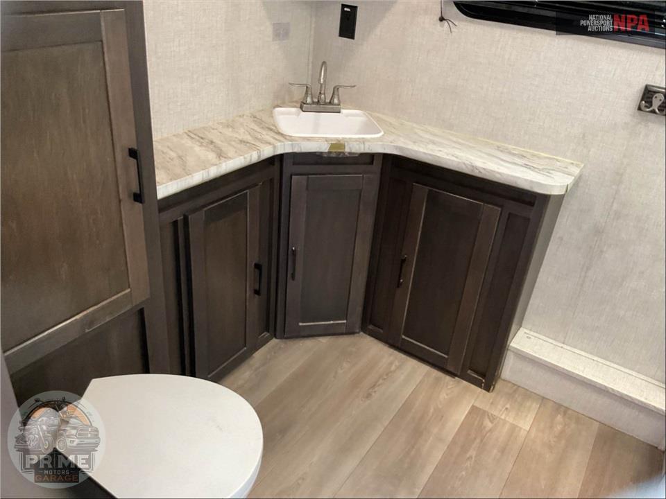 2021 Crossroads Rv M-27 RBS - CRUISER AIRE SERIES — фото 15