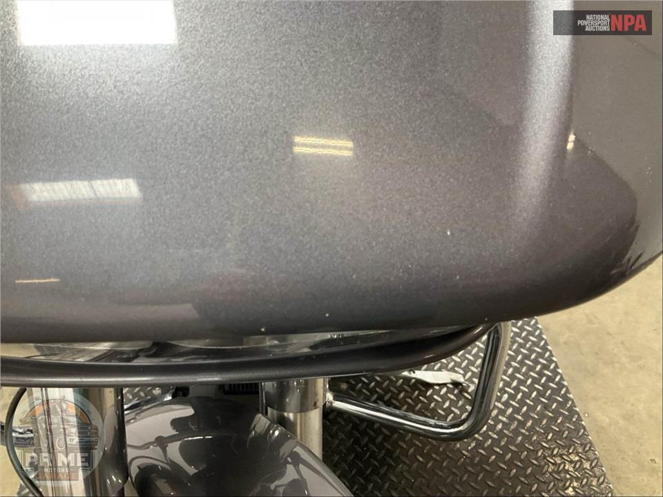 2016 Harley-Davidson FLTRX ROAD GLIDE — фото 15