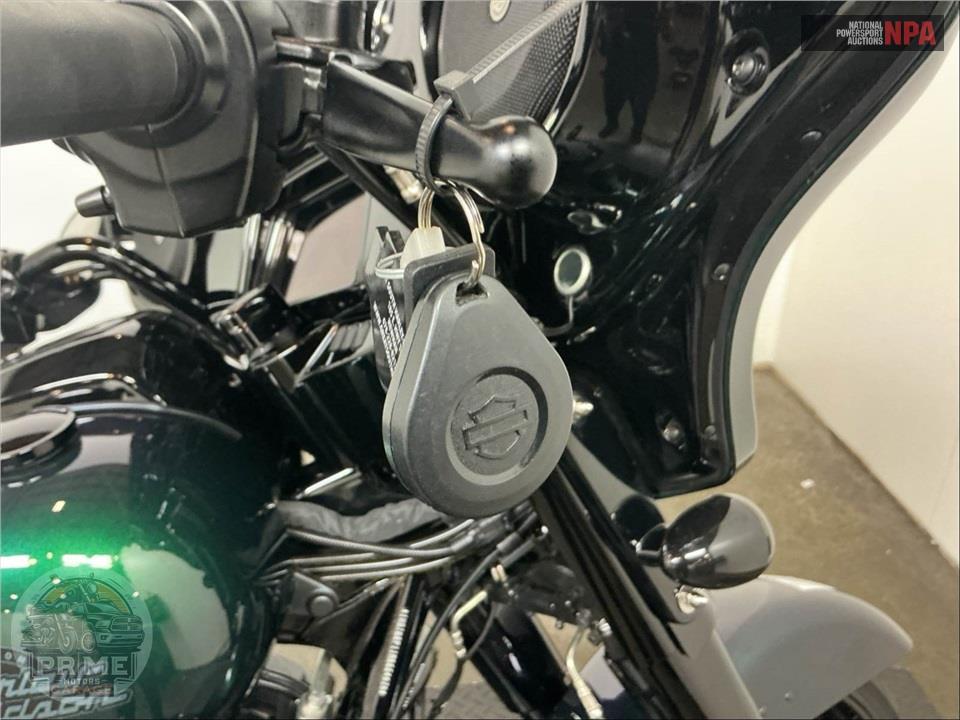 2021 Harley-Davidson FLHXS STREET GLIDE SPECIAL — фото 10