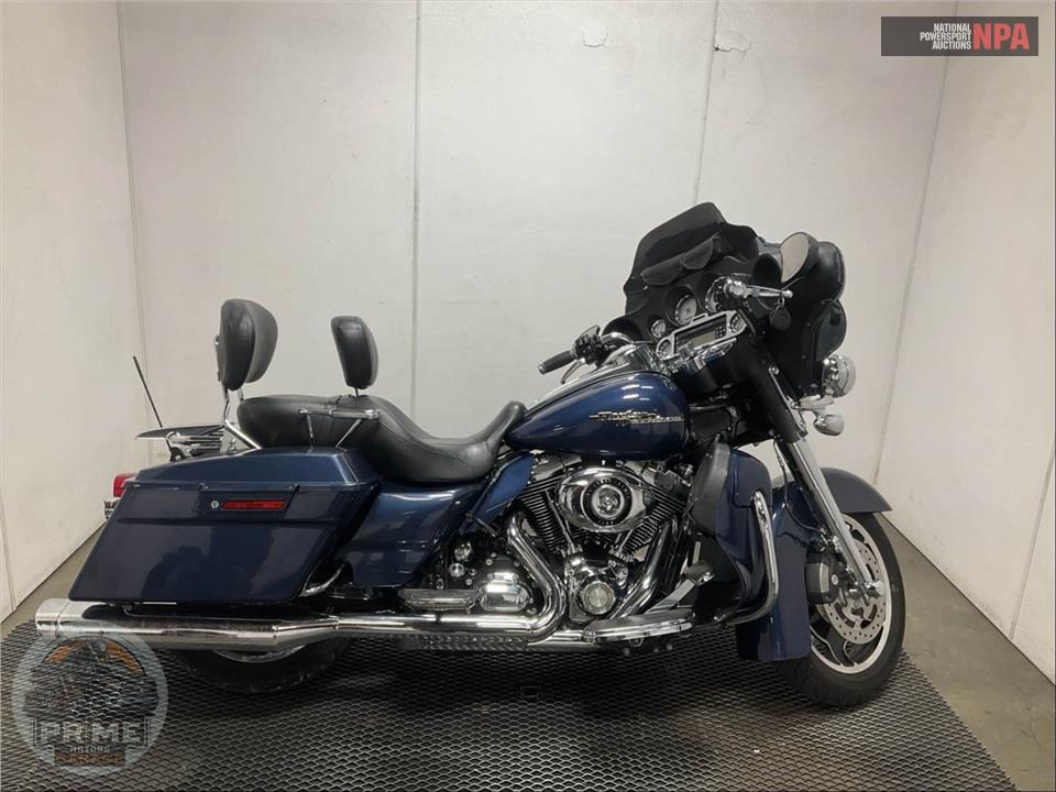 2009 HARLEY-DAVIDSON FLHX STREET GLIDE