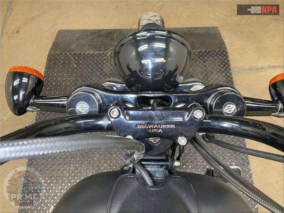 2015 Harley-Davidson FXDB STREET BOB — фото 36