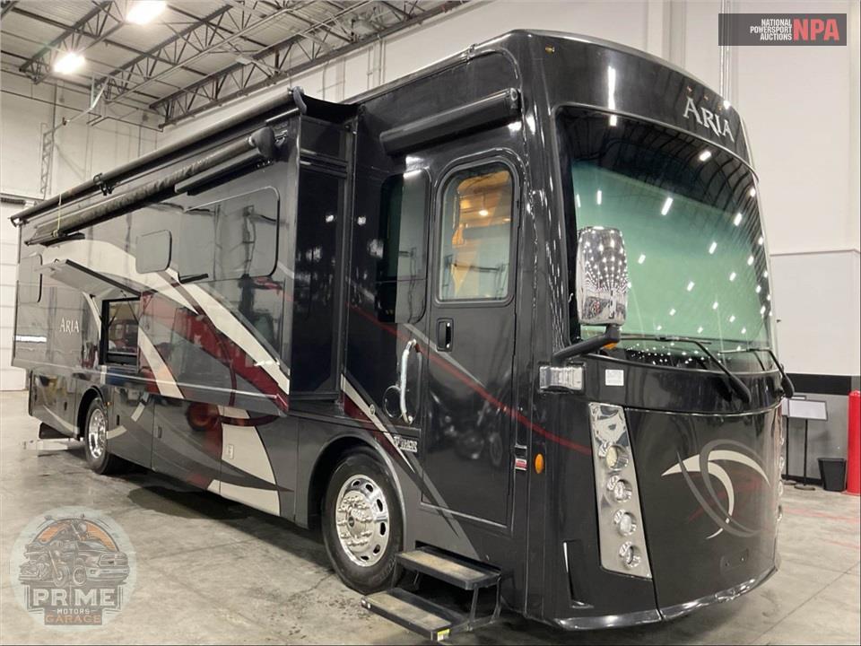 2018 Thor Motor Coach M-3401 FREIGHTLINER - ARIA SERIES — фото 1