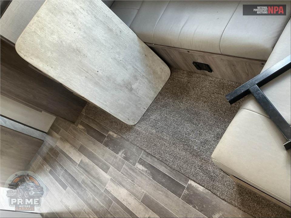 2021 Crossroads Rv M-328 SB ZINGER SERIES — фото 11