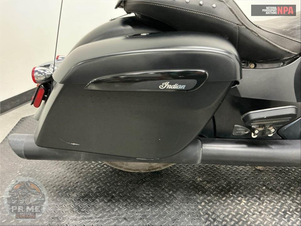 2020 Indian Motorcycle ROADMASTER DARK HORSE (SMOKE) — фото 27