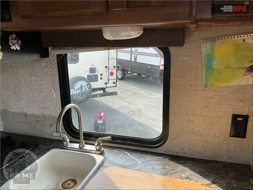 2017 Keystone Rv M-1850 FL - SUMMERLAND MINI SERIES — фото 28