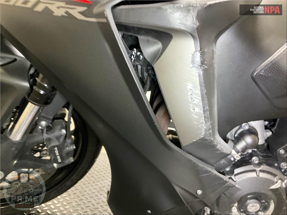 2021 Honda CBR1000RR — фото 15