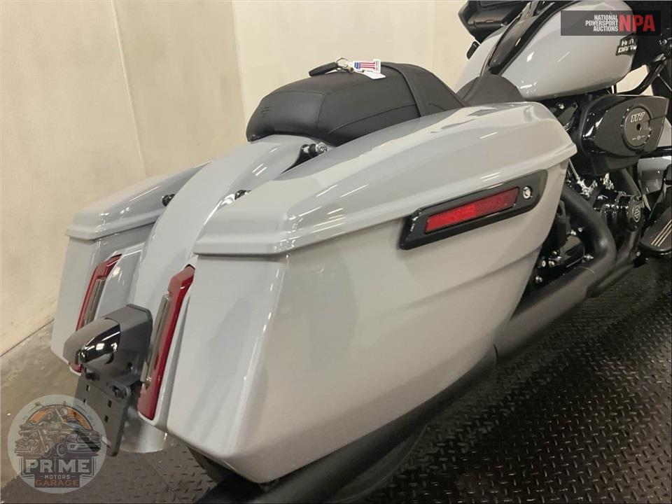 2025 Harley-Davidson FLTRX ROAD GLIDE — фото 17