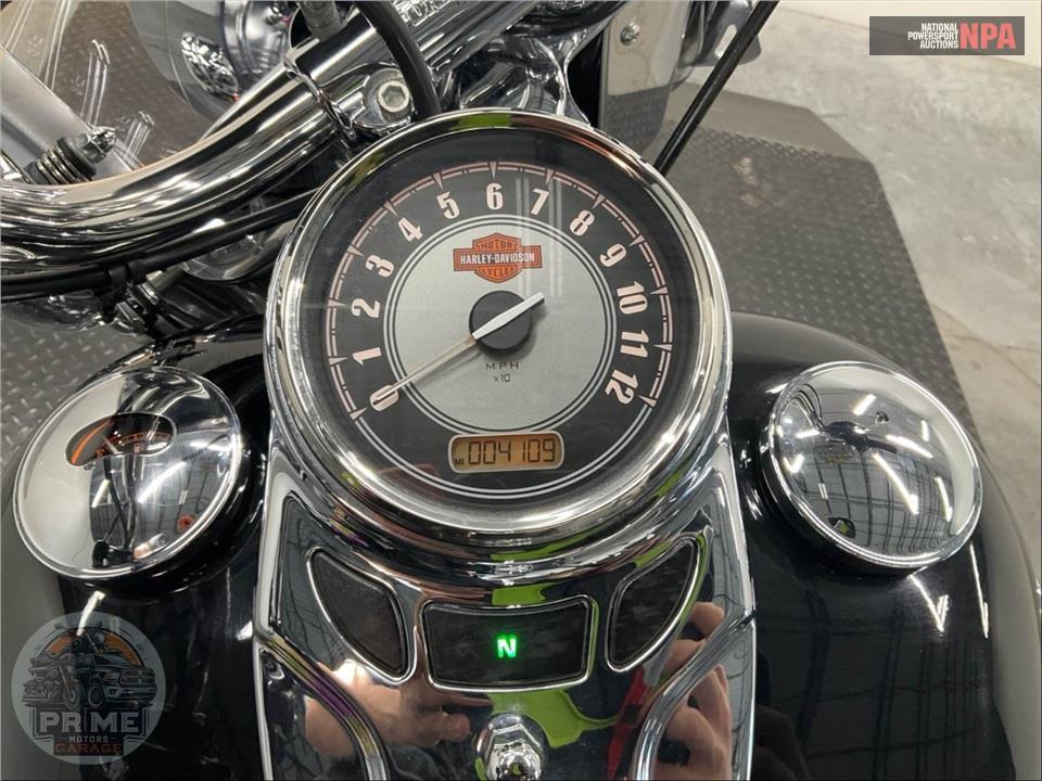 2016 Harley-Davidson FLSTC HERITAGE SOFTAIL CLASSIC — фото 5
