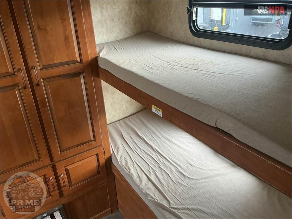 2011 Keystone Rv M-286 QBS - BULLET ULTRA LITE SERIES — фото 18