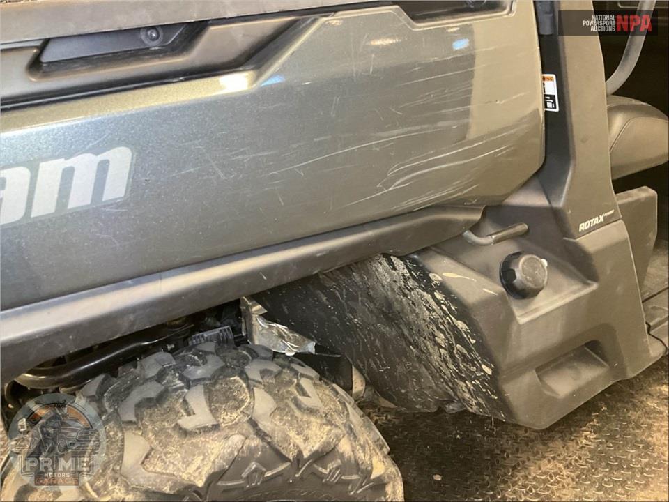 2023 Can-Am DEFENDER MAX XT HD9 — фото 32