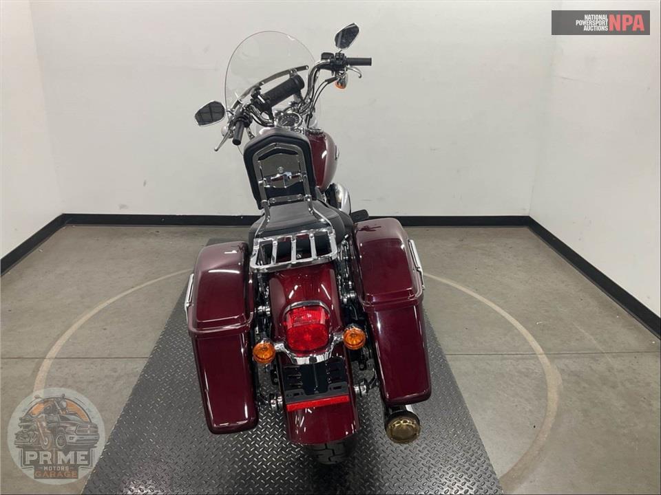 2015 Harley-Davidson FLD-103 DYNA SWITCHBACK — фото 4