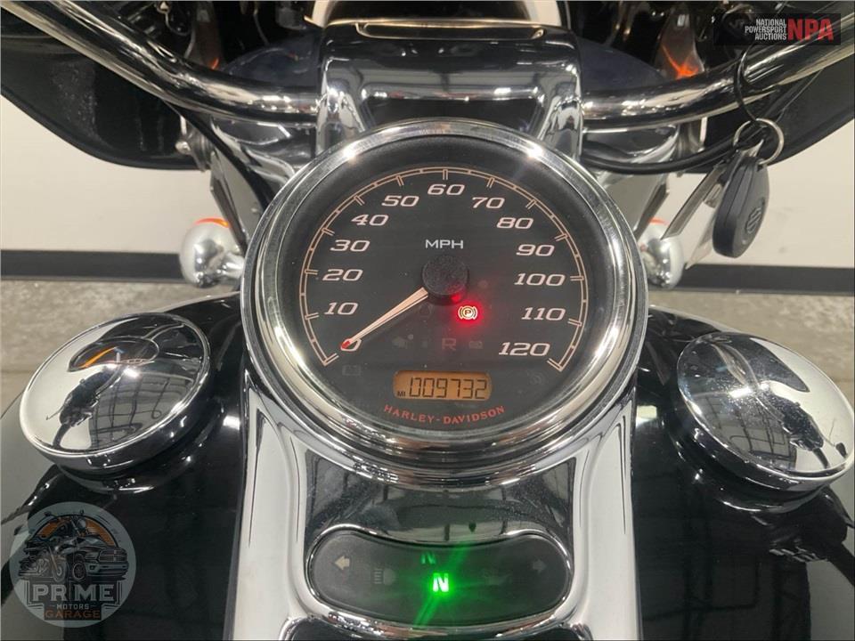2019 Harley-Davidson FLRT FREEWHEELER — фото 5