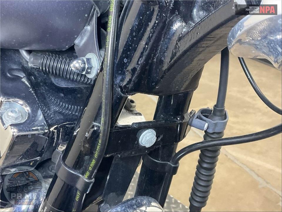 2017 Harley-Davidson FXSB BREAKOUT — фото 12