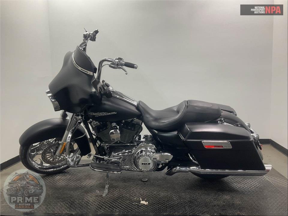 2011 Harley-Davidson FLHX-103 STREET GLIDE — фото 3