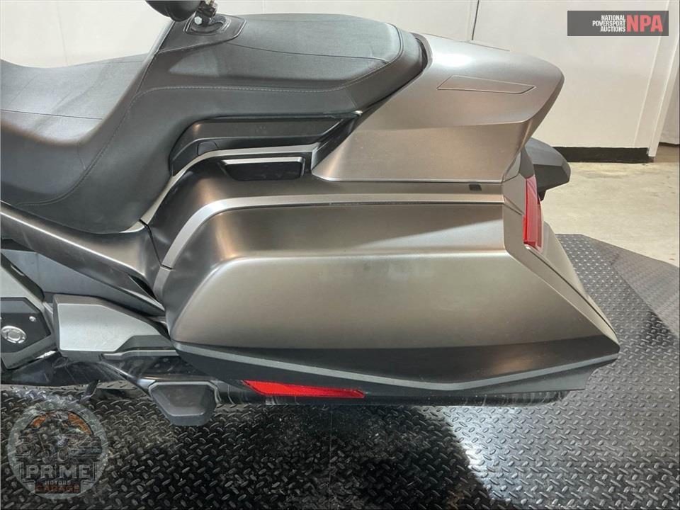 2019 Honda GL1800BD GOLDWING DCT — фото 17