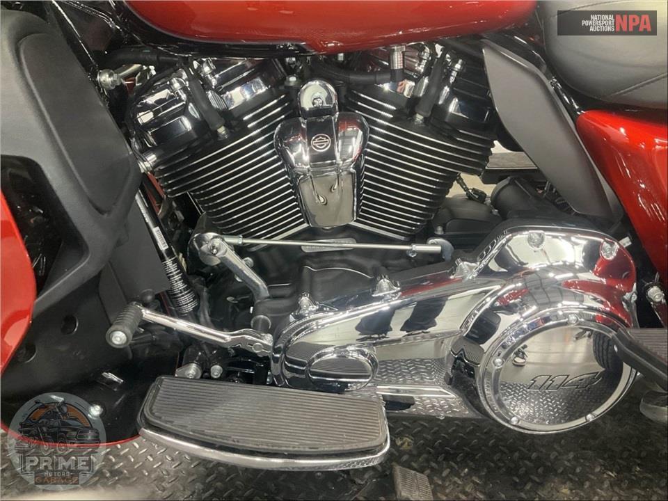 2025 Harley-Davidson FLHTCUTG TRI GLIDE ULTRA CLASSIC — фото 7