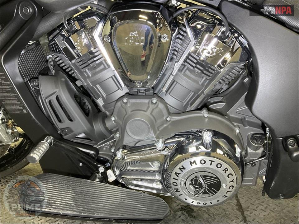 2023 Indian Motorcycle CHALLENGER (SMOKE) — фото 7