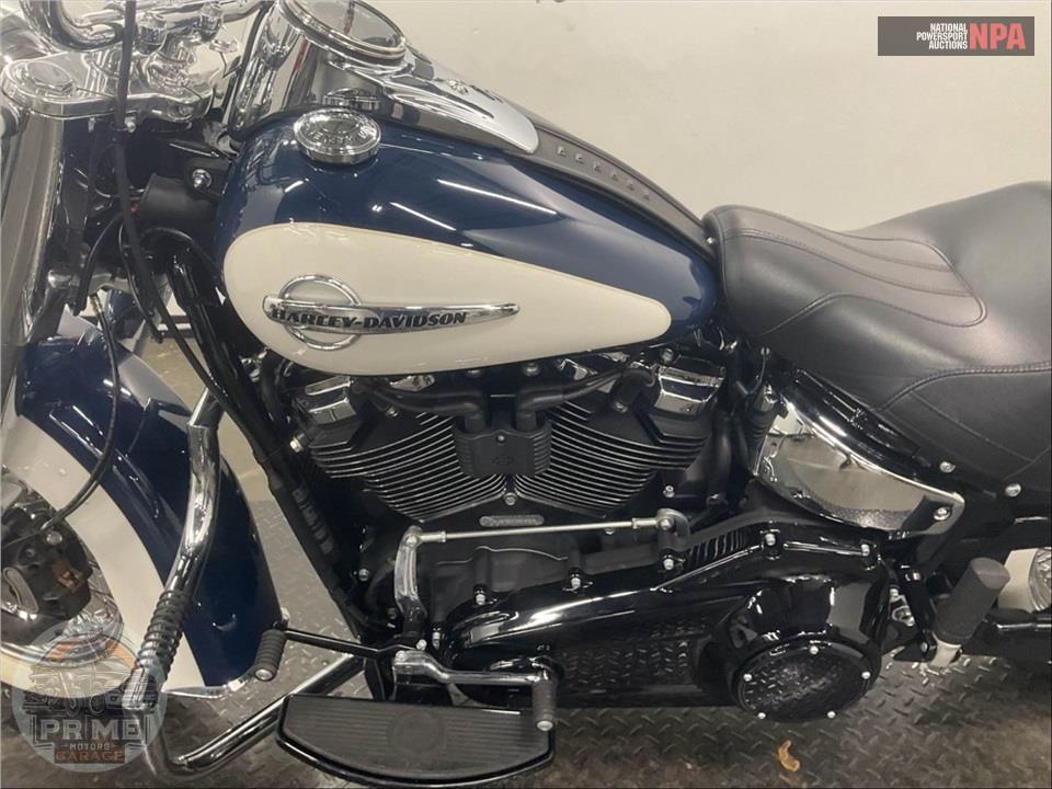 2019 Harley-Davidson FLHC HERITAGE CLASSIC — фото 7