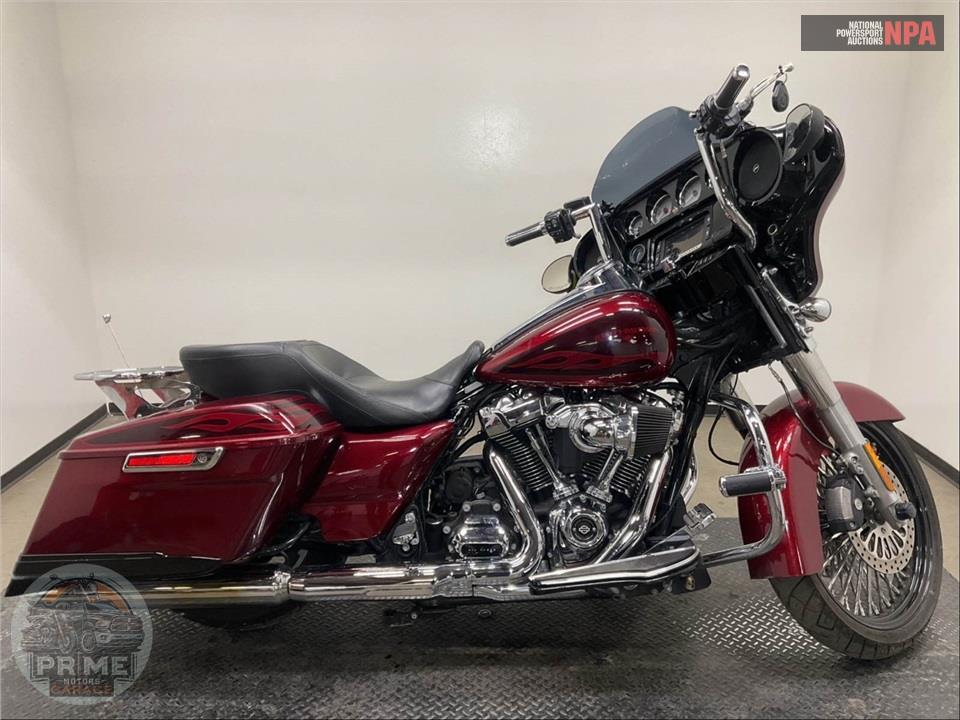 2017 Harley-Davidson FLHXS STREET GLIDE SPECIAL — фото 1