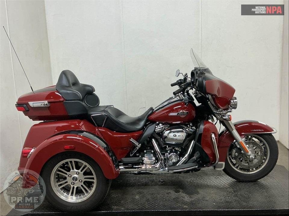 2024 Harley-Davidson FLHTCUTG TRI GLIDE ULTRA CLASSIC — фото 1
