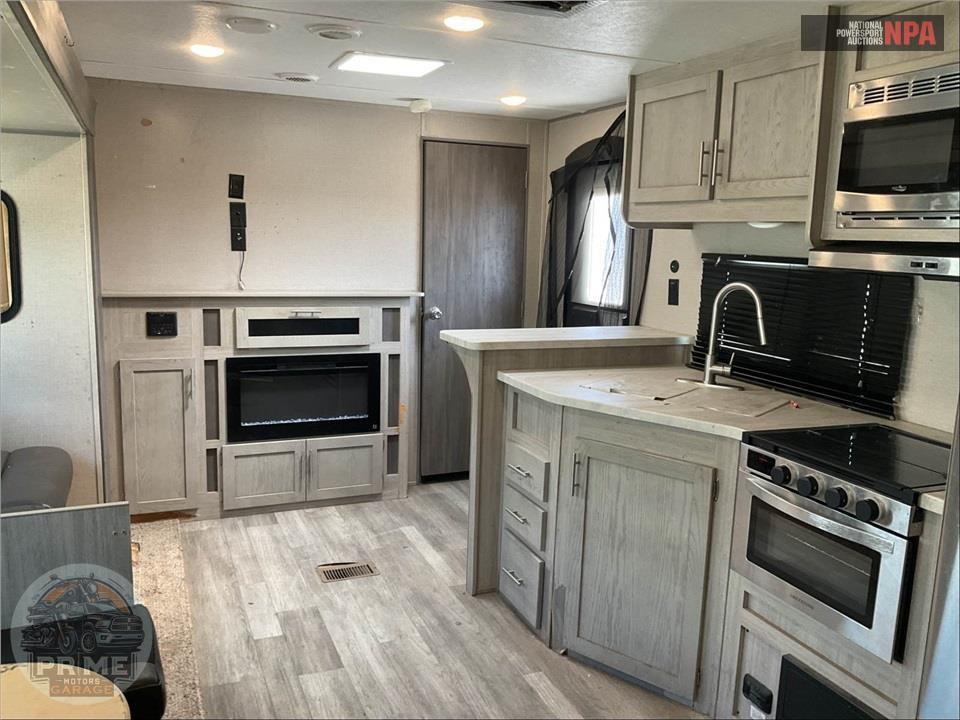 2022 Coachmen By Forest River M-243 RBS CATALINA LEGACY SERIES — фото 9