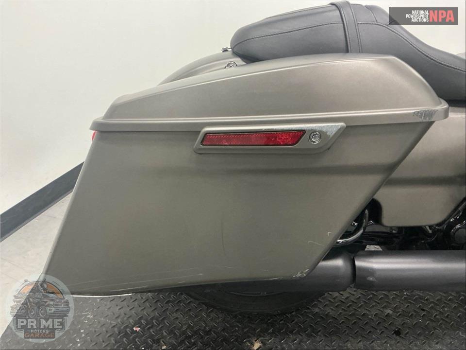 2019 Harley-Davidson FLHXS STREET GLIDE SPECIAL — фото 24