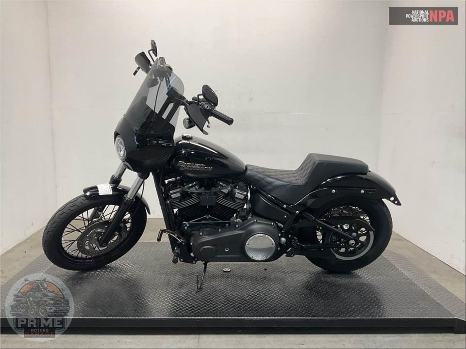 2018 Harley-Davidson FXBB STREET BOB — фото 3