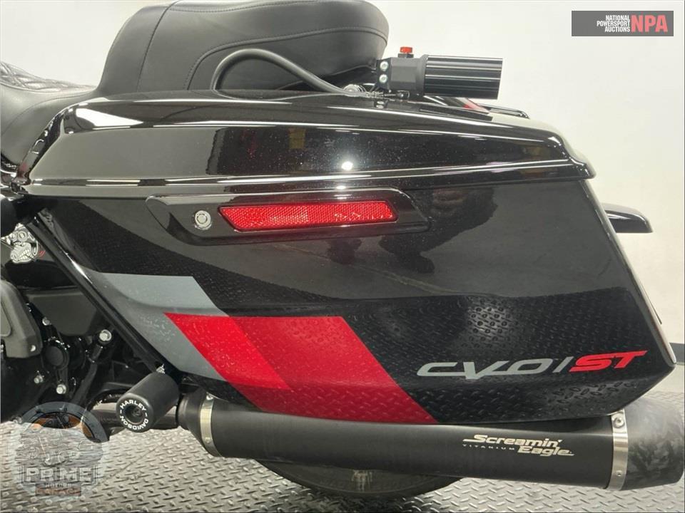 2025 Harley-Davidson FLTRXSTSE CVO ROAD GLIDE ST — фото 22
