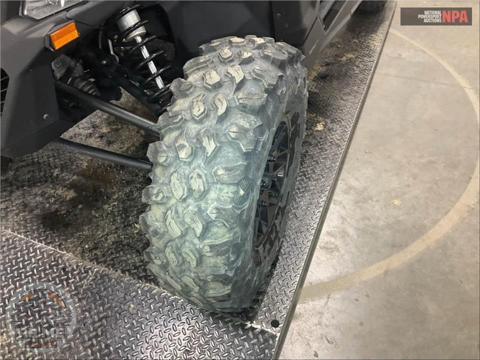 2023 Can-Am MAVERICK X3 DS TURBO 64 — фото 24