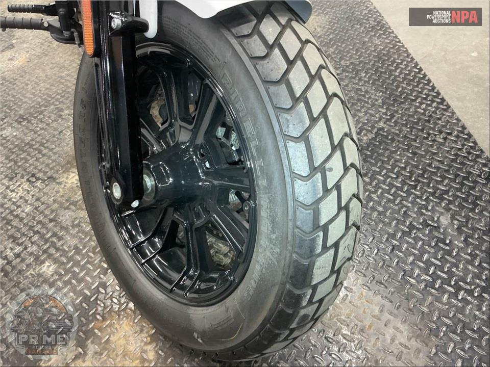 2020 Indian Motorcycle SCOUT BOBBER  ABS — фото 15
