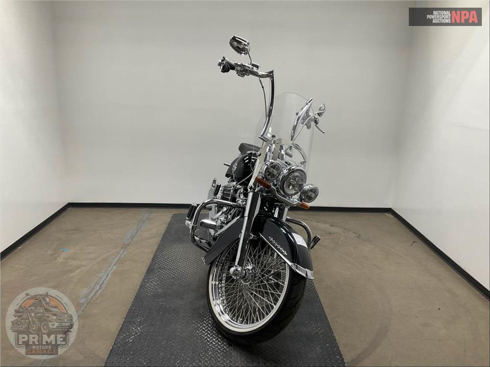 2018 Harley-Davidson FLDE DELUXE — фото 2