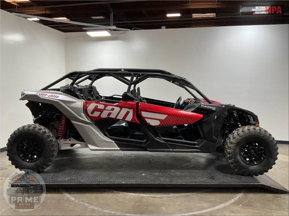 2025 Can-Am MAVERICK X3 MAX DS TURBO (RED & SILVER) — фото 1