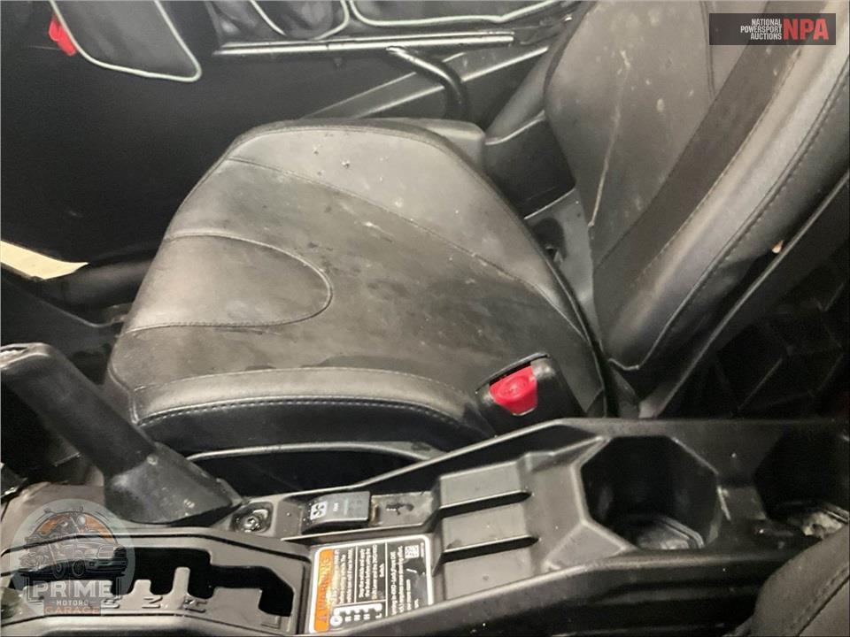 2025 Can-Am MAVERICK X3 DS TURBO — фото 19