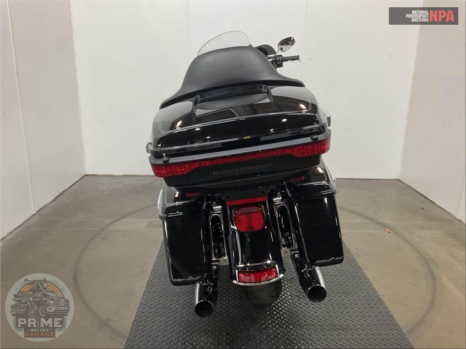 2016 Harley-Davidson FLHTCUL ULTRA CLASSIC LOW — фото 4