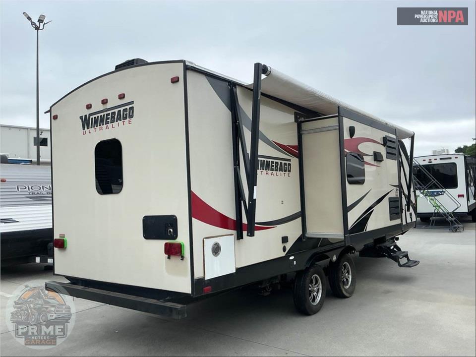 2015 Ultralite By Winnebago M-27RBDS — фото 4