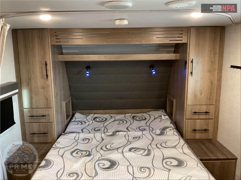 2023 Grand Design Recreational Vehicles M-25BHE - IMAGINE XLS SERIES — фото 10