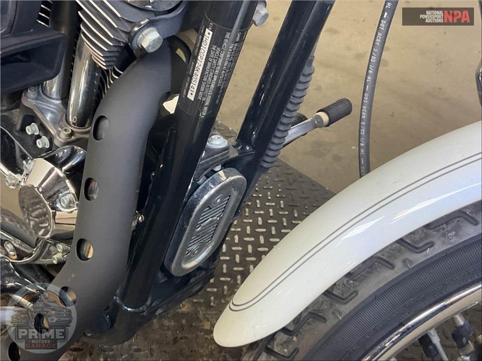 2004 Harley-Davidson XL1200C — фото 11