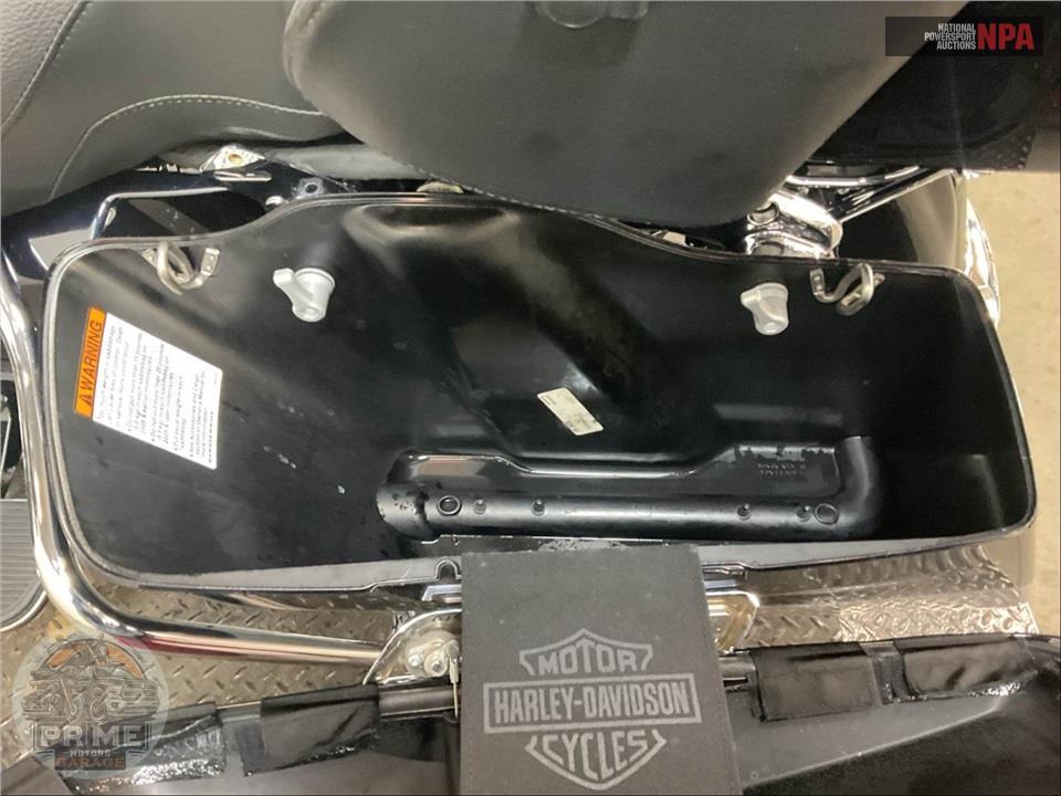 2019 Harley-Davidson FLHTK ULTRA LIMITED — фото 23
