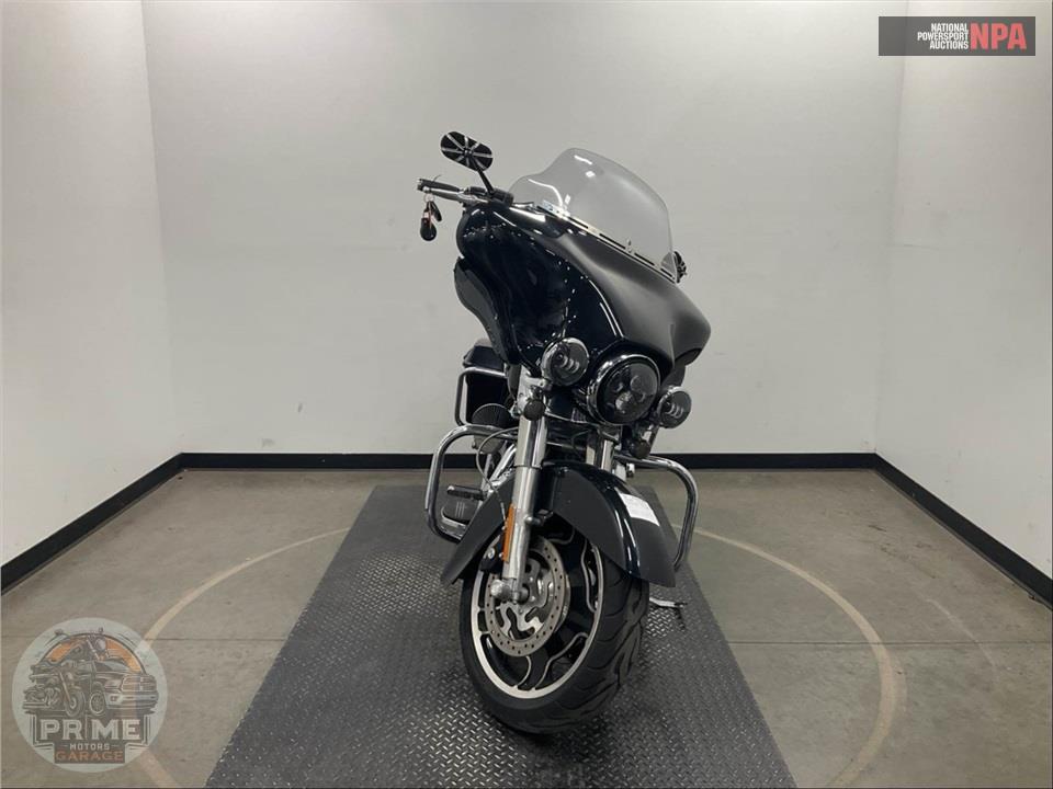 2013 Harley-Davidson FLHX STREET GLIDE — фото 2