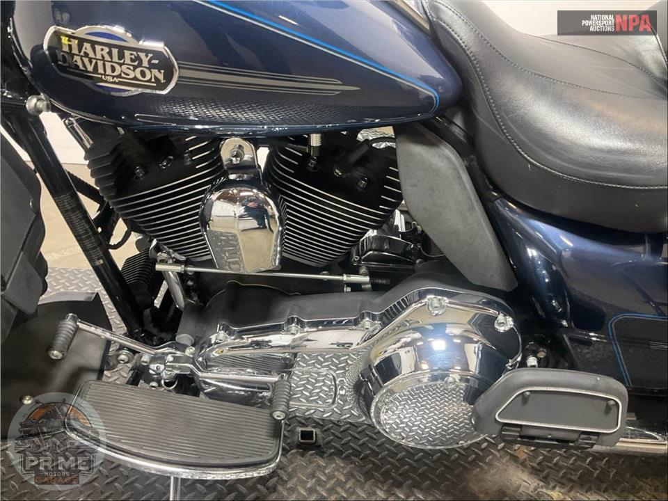 2009 Harley-Davidson FLHTCU ULTRA CLASSIC ELECTRA GLIDE — фото 7