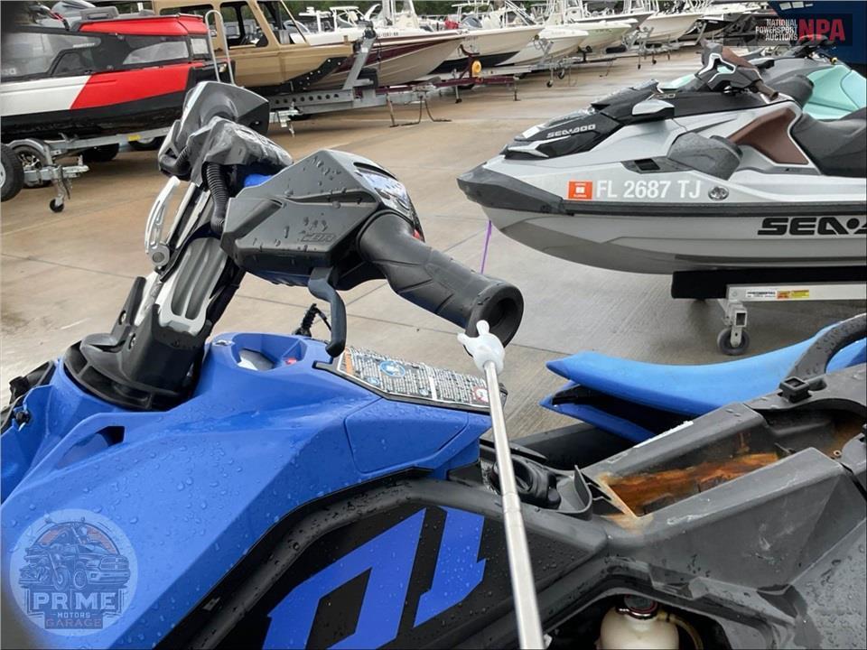 2022 Seadoo/Brp SPARK 2UP TRIXX — фото 10