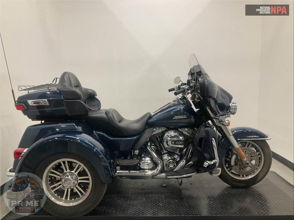 2016 HARLEY-DAVIDSON FLHTCUTG TRIGLIDE ULTRA CLASSIC