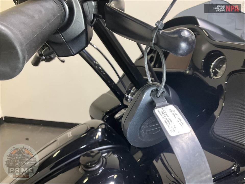 2022 Harley-Davidson FLTRXS ROAD GLIDE SPECIAL — фото 15