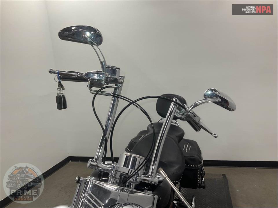 2001 Harley-Davidson FLSTC HERITAGE SOFTAIL CLASSIC — фото 18